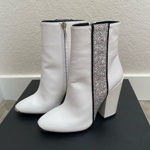 Amiri Glitter Stripe Round Toe Boot (White with Silver) / New with Tags